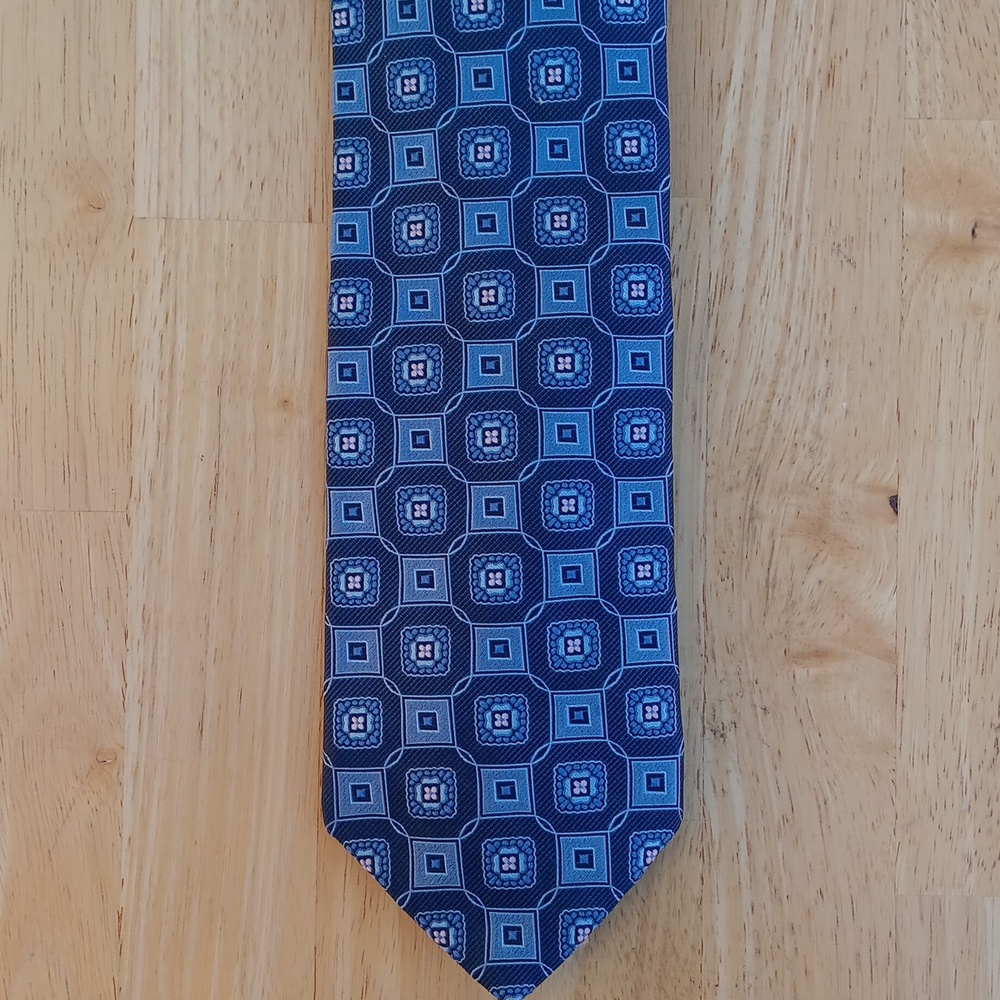 Ike Behar Blue Hexagonal Pattern Tie - image 2